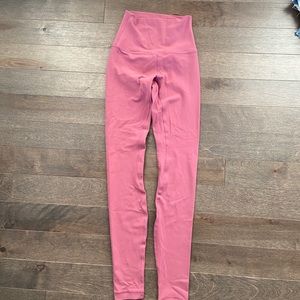 Brand new lulu pink align leggings